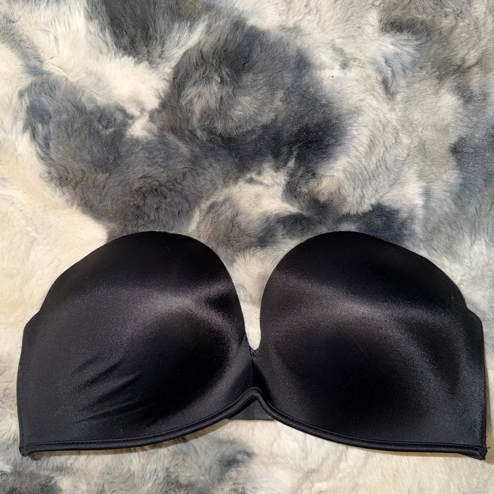 Victoria’s Secret Bombshell 34C EUC Adds 2 Cups